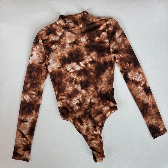 h:ours Monroe Bodysuit - Brown Tie Dye - Picture 7 of 10